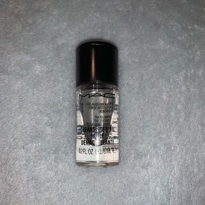 MAC Cleanse Off Oil